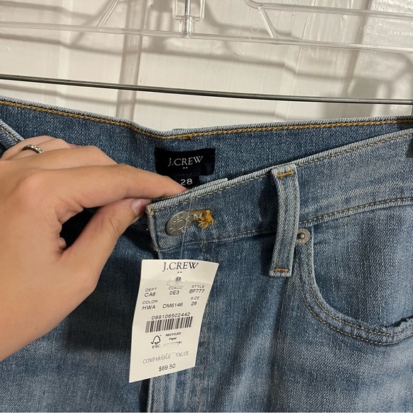 J. Crew Factory High Rise Denim Shorts Harbor Wash Light Size 28 U - Picture 4 of 8